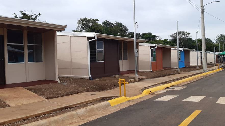 Fotograf�a del proyecto Aurora de Luz en Bel&eacute;n de Carrillo, Guanacaste.